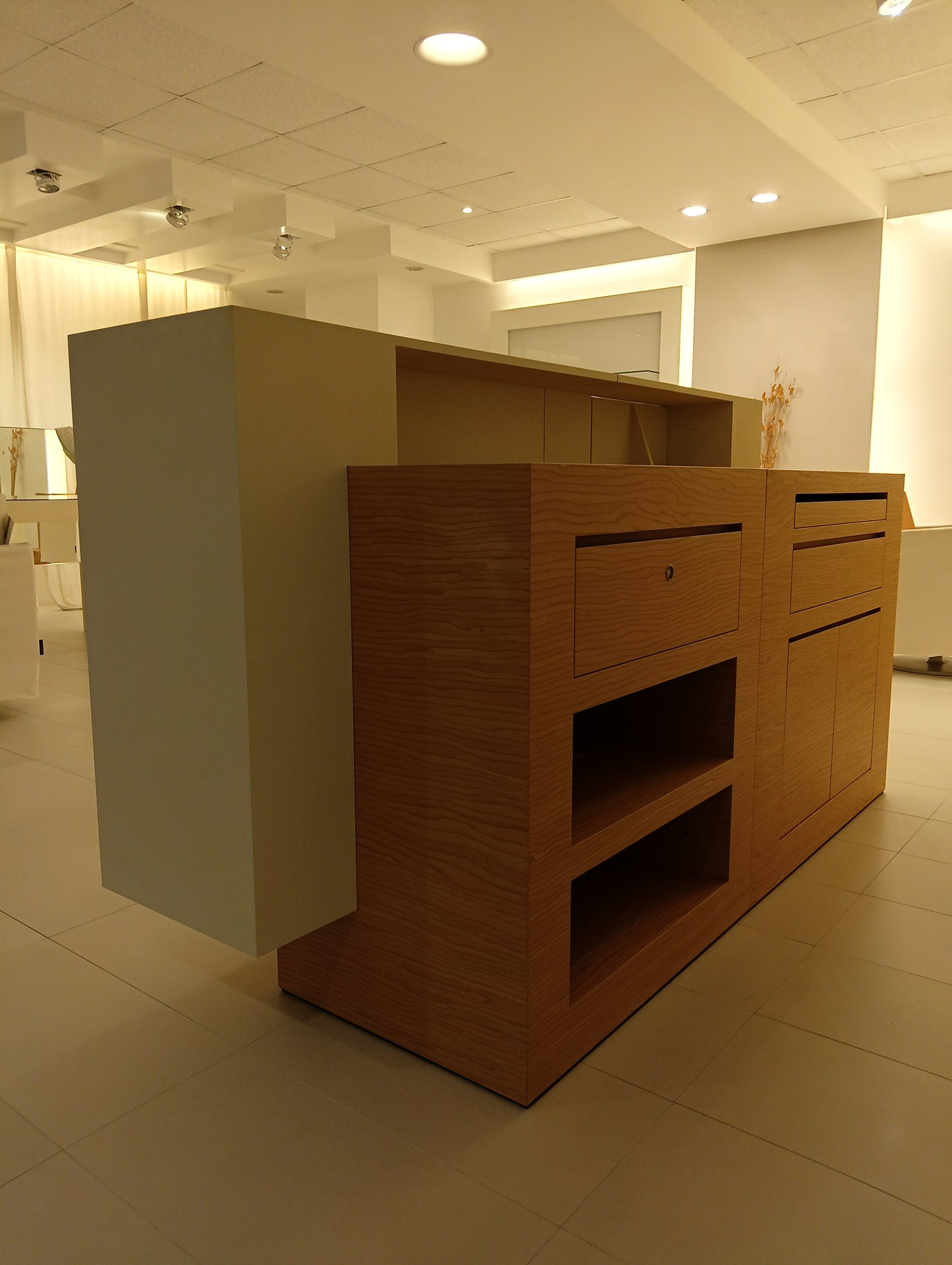 Banco cassa reception ESTHER