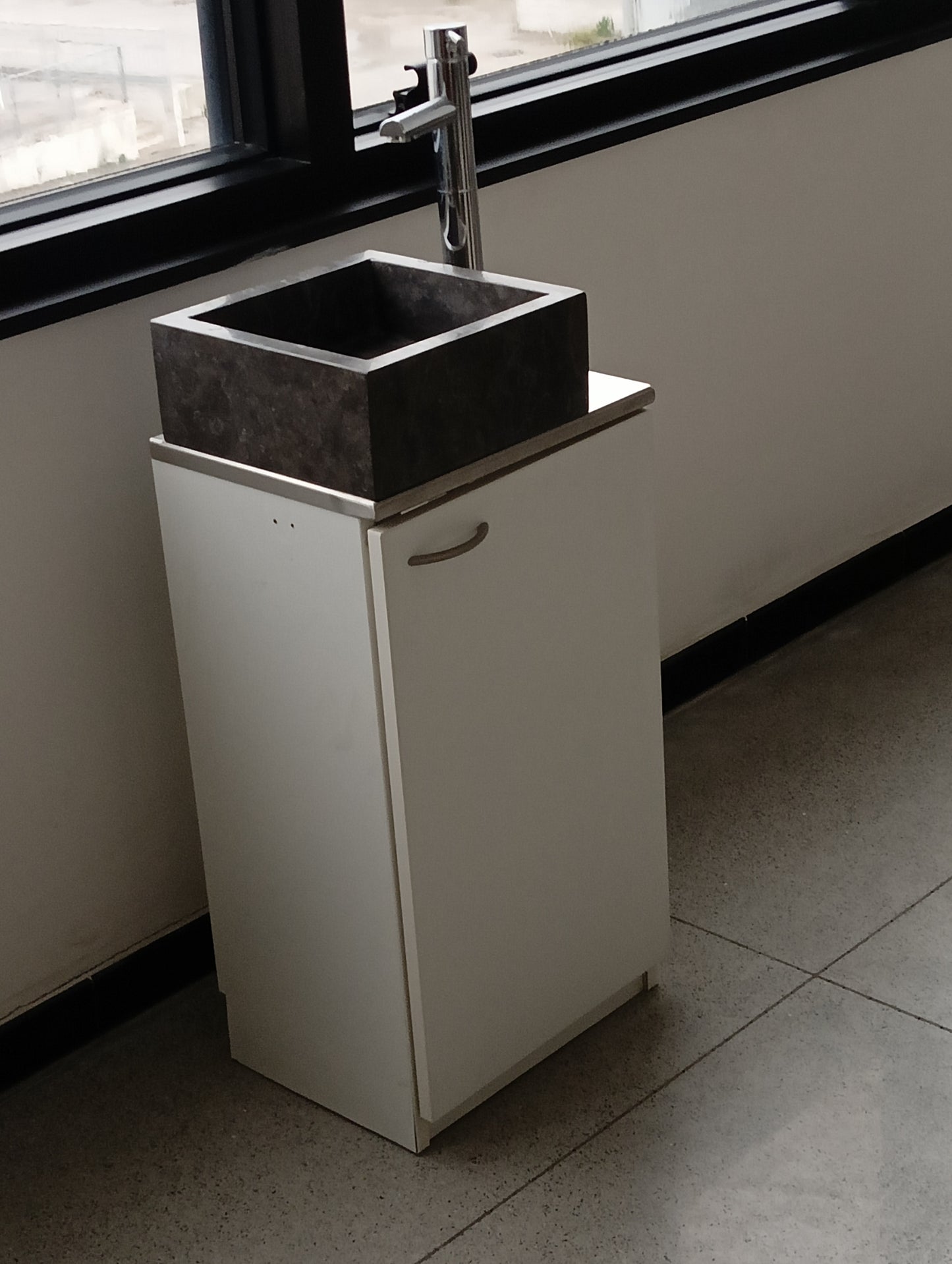 Mobile con LAVABO