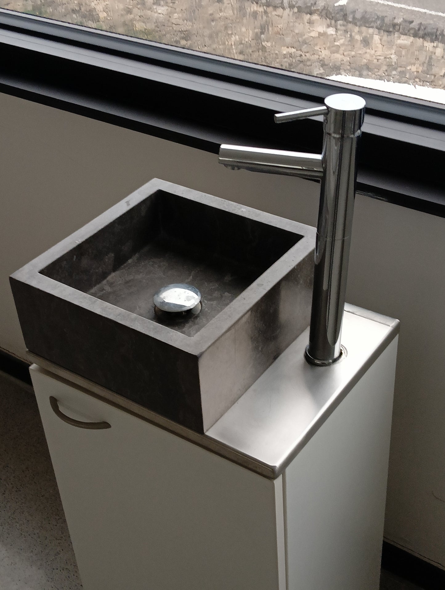 Mobile con LAVABO