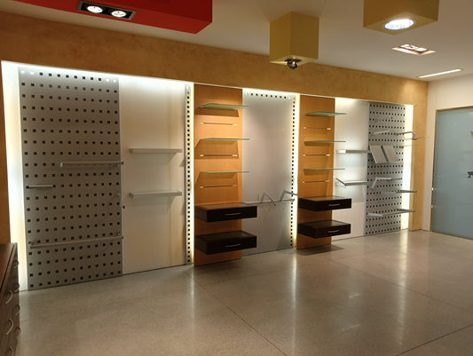 ESPOSITORE A PARETE