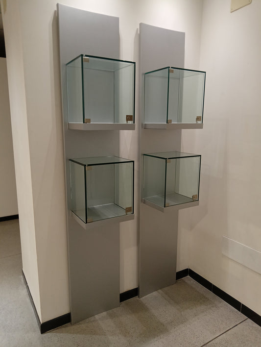 Pannello espositore con VETRINE
